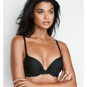 Victoria’s Secret Dream Angels Lace Push-up Bra